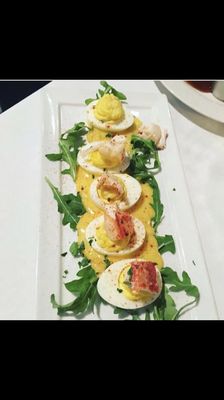 Finz Bar & Grill by null