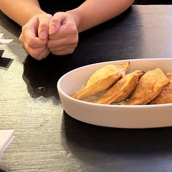 Mika Sushi II - 4 Pieces Crab Cheese Wonton - Sushi Bars Near Me - Westminster, Colorado