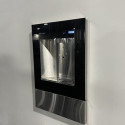 The Compound Lifting Club - Water dispenser