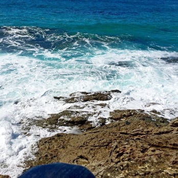 Thousand Steps Beach - Sitting top of the cliff - Beaches Near Me - Laguna Beach, California
