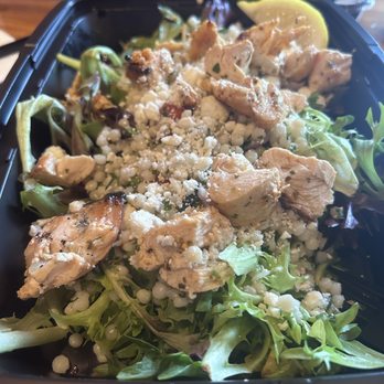 Luna Grill Mansfield - Mediterranean Salad added grilled Chicken (also yummy) - Mediterranean Near Me - Mansfield, Texas Luna Grill Mansfield - Mediterranean Salad added grilled Chicken (also yummy) - Mediterranean Near Me - Mansfield, Texas