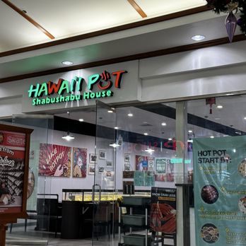 Pearlridge Center - Shopping Centers Near Me - Aiea, Hawaii