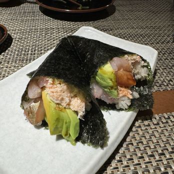 Kombu - Hamachi maki - Sushi Bars Near Me - San Francisco, California Kombu - Hamachi maki - Sushi Bars Near Me - San Francisco, California