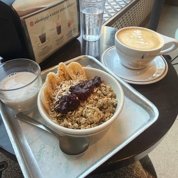 Goddess and the Baker, Wacker & LaSalle - Coffee & Tea Near Me - Chicago, Illinois Goddess and the Baker, Wacker & LaSalle - Coffee & Tea Near Me - Chicago, Illinois