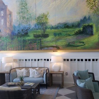 The Loutrel - Lobby of the Loutrel - Hotels Near Me - Charleston, South Carolina