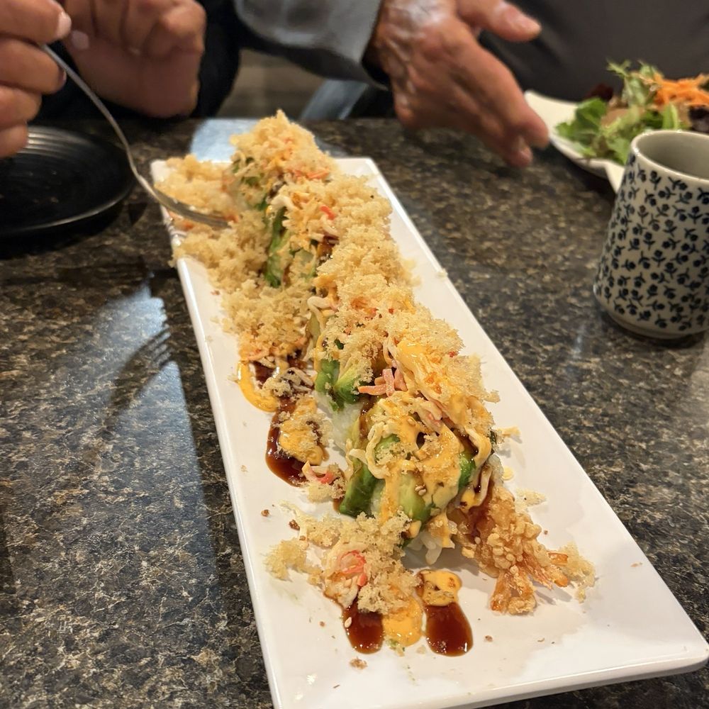 Pearl Sushi Lovers - Big Kahuna Roll - Japanese Near Me - Gilroy, California Pearl Sushi Lovers - Big Kahuna Roll - Japanese Near Me - Gilroy, California