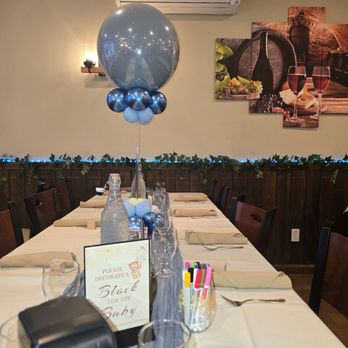 Rosy Magical Creations - Balloon Services Near Me - Brookfield, Connecticut