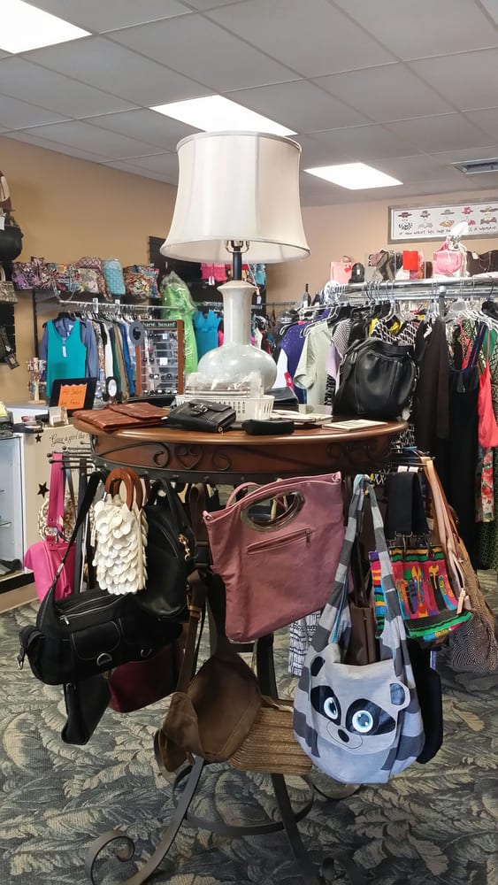 Upscale Resale Boutique Image