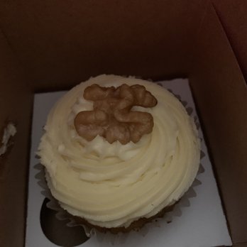 Strong Hearts Cafe - Zucchini cupcake - Sandwiches Near Me - Syracuse, New York