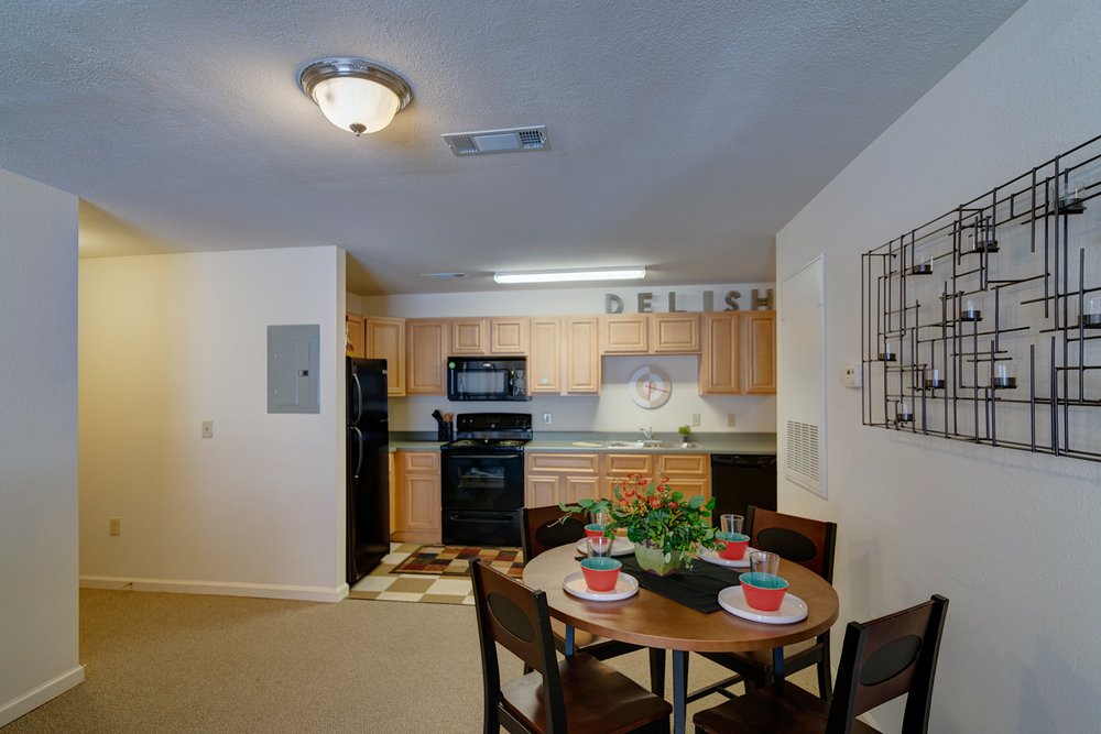 THE ARCH TROY Updated October 2024 920 E Academy St, Troy, Alabama