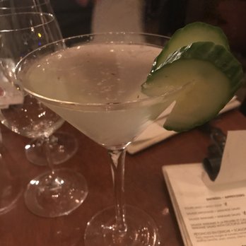 Avocado Sushi du Village - Cucumber martini - Sushi Bars Near Me - Pointe-Claire, Quebec Avocado Sushi du Village - Cucumber martini - Sushi Bars Near Me - Pointe-Claire, Quebec