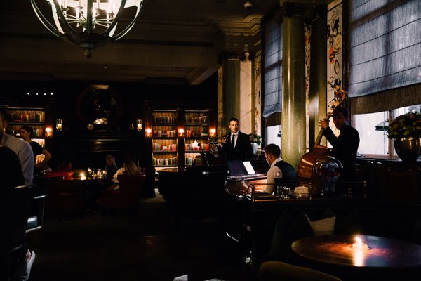 Scarfes Bar by null