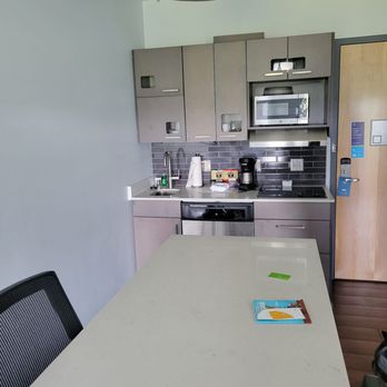 Hyatt House Anchorage - Kitchen - Hotels Near Me - Anchorage, Alaska Hyatt House Anchorage - Kitchen - Hotels Near Me - Anchorage, Alaska