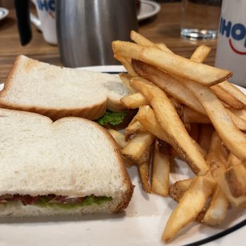 IHOP - 55 BLT - Breakfast & Brunch Near Me - Middleburg Heights, Ohio IHOP - 55 BLT - Breakfast & Brunch Near Me - Middleburg Heights, Ohio