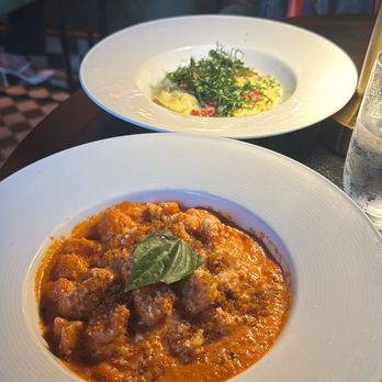 Fioretta - Pasta. Highly recommend the red pasta. Toooooo good! - Italian Near Me - Chicago, Illinois Fioretta - Pasta. Highly recommend the red pasta. Toooooo good! - Italian Near Me - Chicago, Illinois