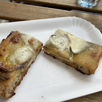 CasaManco - Pizza Near Me - Rome, RM