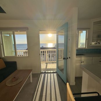 Pacific Villas - Interior view unit #4 - Vacation Rentals Near Me - Oceanside, California