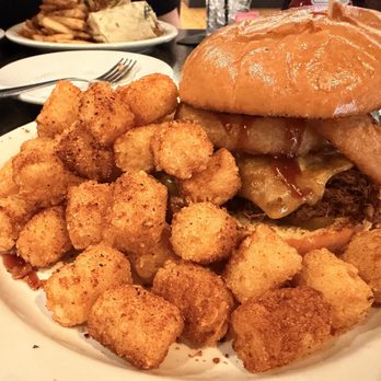 SoHo - Pulled Pork Sandwich and Cajun Tots - New American Near Me - Pittsburgh, Pennsylvania