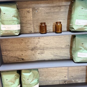 Cutbow Coffee Roastology - Coffee Roasteries Near Me - Albuquerque, New Mexico