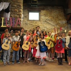 Columbia Guitar Studio - Spring Young People's Recital.