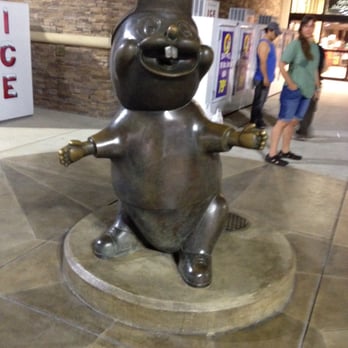 Buc-ee's - Bucc-ee - Gas Stations Near Me - New Braunfels, Texas