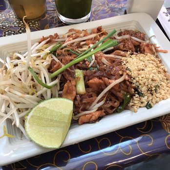 Pad Thai Cafe - Chicken Pad Thai - Thai Near Me - Albuquerque, New Mexico