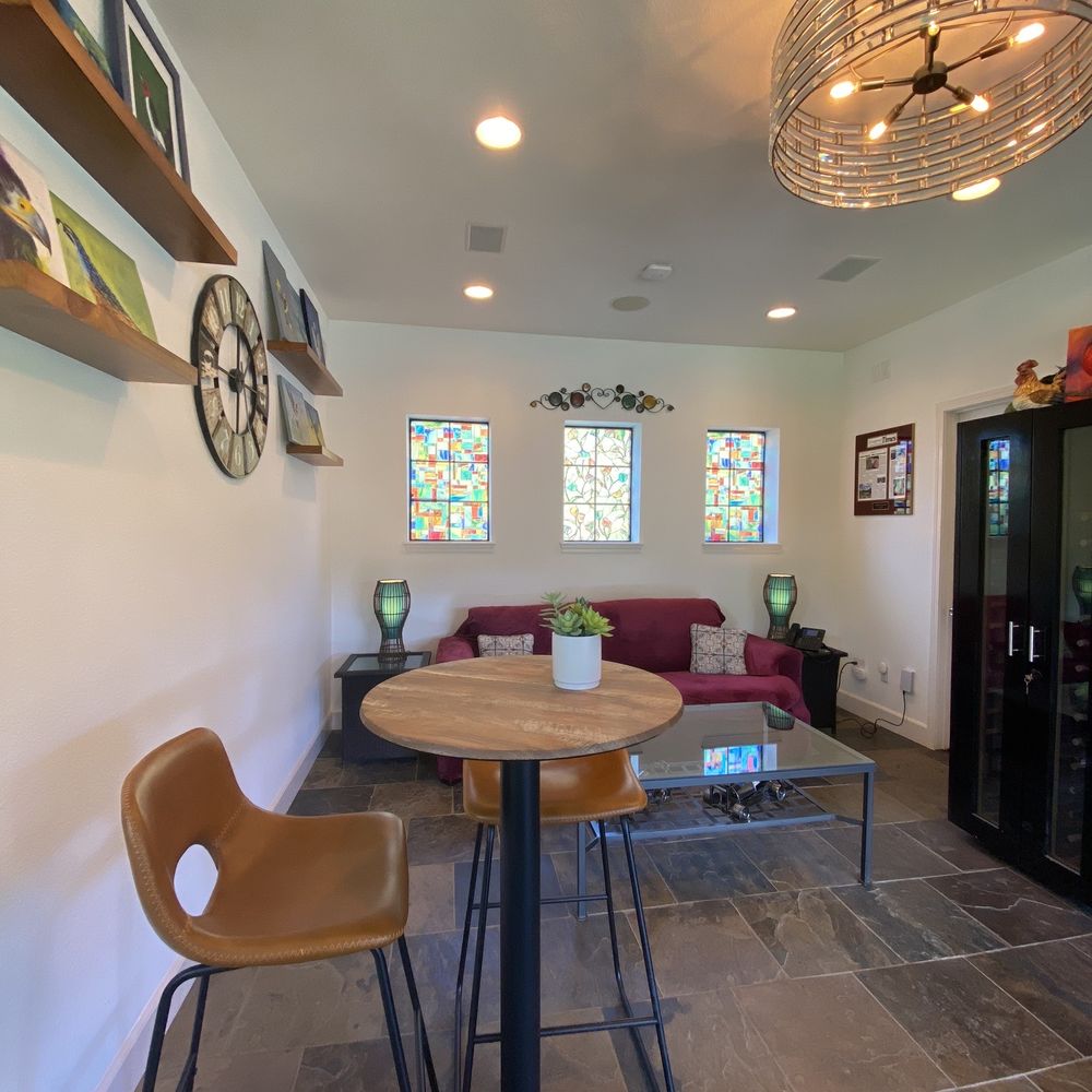 Alamitos Vineyards - Wine Tasting Room Near Me - San Jose, California
