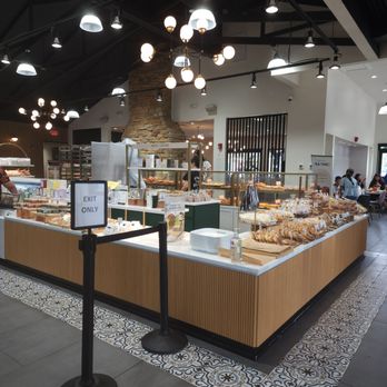 Tous Les Jours - Bakeries Near Me - Chantilly, Virginia Tous Les Jours - Bakeries Near Me - Chantilly, Virginia