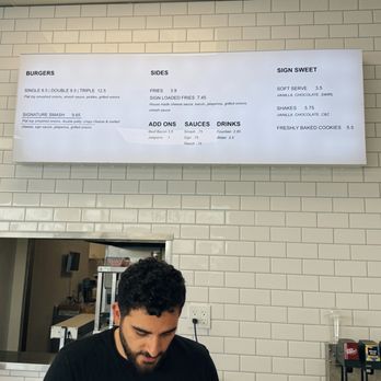 Sign Smash Burger - Menu - Burgers Near Me - Orange, California Sign Smash Burger - Menu - Burgers Near Me - Orange, California