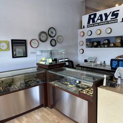 Ray's Watch and Jewelry Repair - Inside