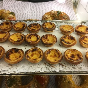 Confeitaria Nacional - Pastel de Nata - Bakeries Near Me - Lisbon, 11