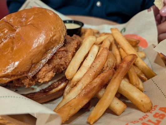 Chili's Grill & Bar by null