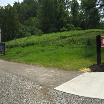 Butler Freeport Trail - Butler trailhead and parking area - Parks Near Me