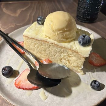 Miel de Agave - Tres leches - Steakhouses Near Me - Chandler, Arizona Miel de Agave - Tres leches - Steakhouses Near Me - Chandler, Arizona