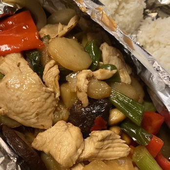 Im Thai Cuisine - Pad cashew chicken - Thai Near Me - Buda, Texas