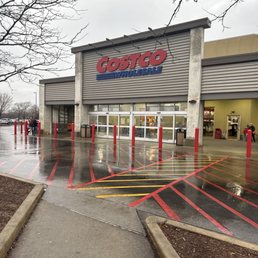 Exterior photo of Costco Wholesale - Bolingbrook, Illinois Exterior photo of Costco Wholesale - Bolingbrook, Illinois