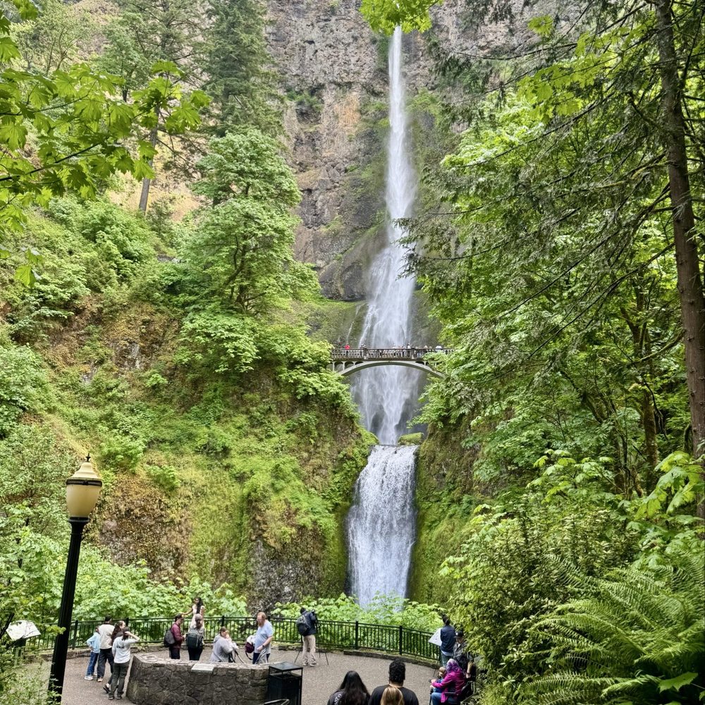 Multnomah Falls - Hiking Near Me - Bridal Veil, Oregon Multnomah Falls - Hiking Near Me - Bridal Veil, Oregon