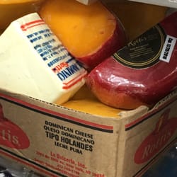 La Placita De Washington Heights - Creamy.......... Dominican Cheeses