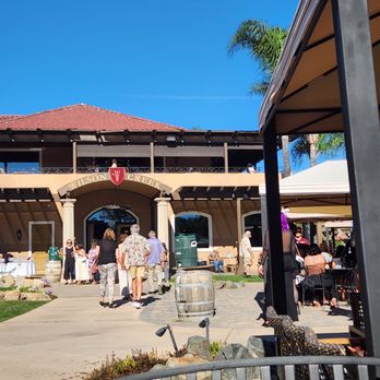 Wilson Creek Winery - Wineries Near Me - Temecula, California