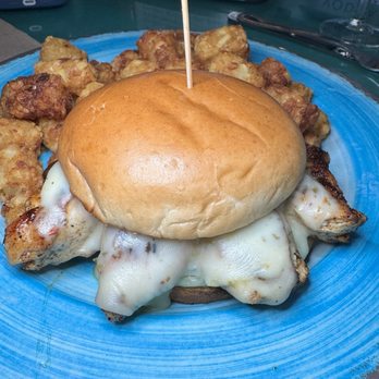 Austons on 98 - Chicken sandwich with pepper jack cheese and tater tots - Seafood Near Me - Miramar Beach, Florida