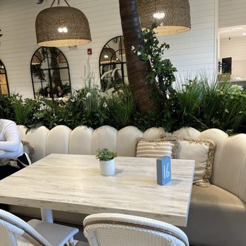 Pura Vida Miami - Interior - Breakfast & Brunch Near Me - Dania Beach, Florida Pura Vida Miami - Interior - Breakfast & Brunch Near Me - Dania Beach, Florida