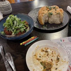 Sul Tavolo - Mushroom arancini and Tuscan bread service