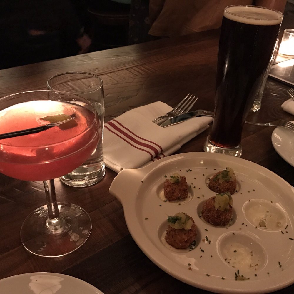 The Smith - The Gatsby and The Captain Lawrence Brown Bird ale - New American Near Me - Washington, DC, District of Columbia