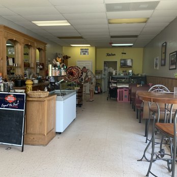 Lorenzos Cabana - Counter and indoor seating. - Puerto Rican Near Me - Westville, New Jersey Lorenzos Cabana - Counter and indoor seating. - Puerto Rican Near Me - Westville, New Jersey