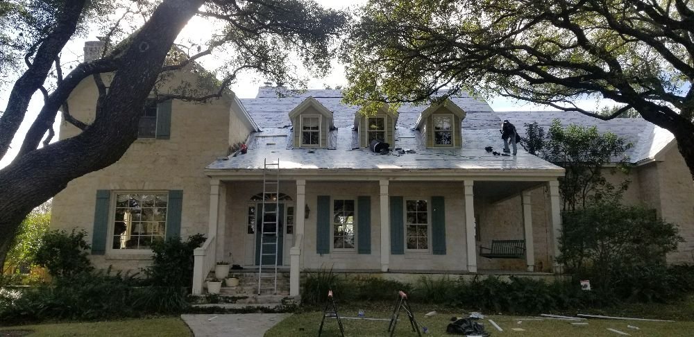 Slide of Dayton Co. Roofing & Renovation