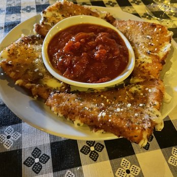 Lefty’s Place - Pizza Near Me - Morgantown, West Virginia
