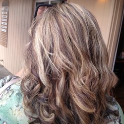 JR's Full Throttle Salon - MAKEOVER MONDAYS Always color specials on Mondays Highlight n cut $80