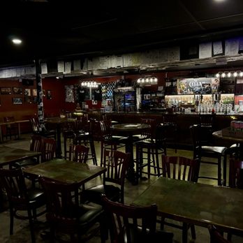 Jam City Pizza - Interior of The Cellar on Treadwell - Pizza Near Me - Hamden, Connecticut