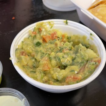 Taco Y Taco - Where's the actual avocado in this? All onions and tomato with a dash of avocado. - Mexican Near Me - Henderson, Nevada