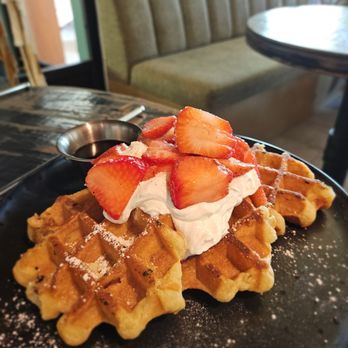 Casa East Sac - Belgian Waffle - Beer, Wine & Spirits Near Me - Sacramento, California Casa East Sac - Belgian Waffle - Beer, Wine & Spirits Near Me - Sacramento, California